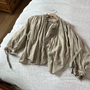 Doen California wildflower rose blouse